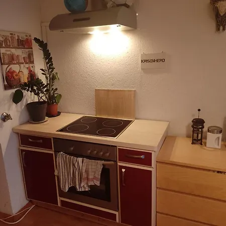 In Weisshausstrasse In Einer Homestay *
