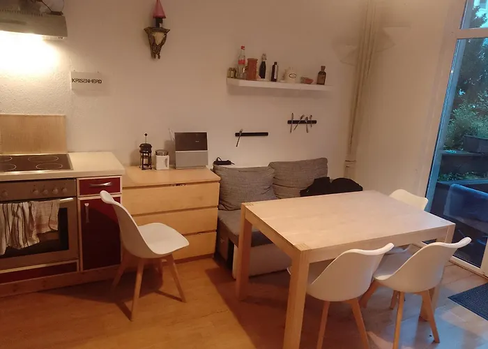 In Weisshausstrasse In Einer * Köln